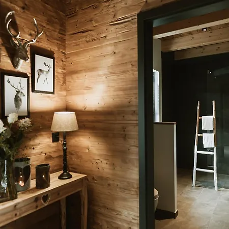 Dağ evi Wellness-chalet Im Vital Camp